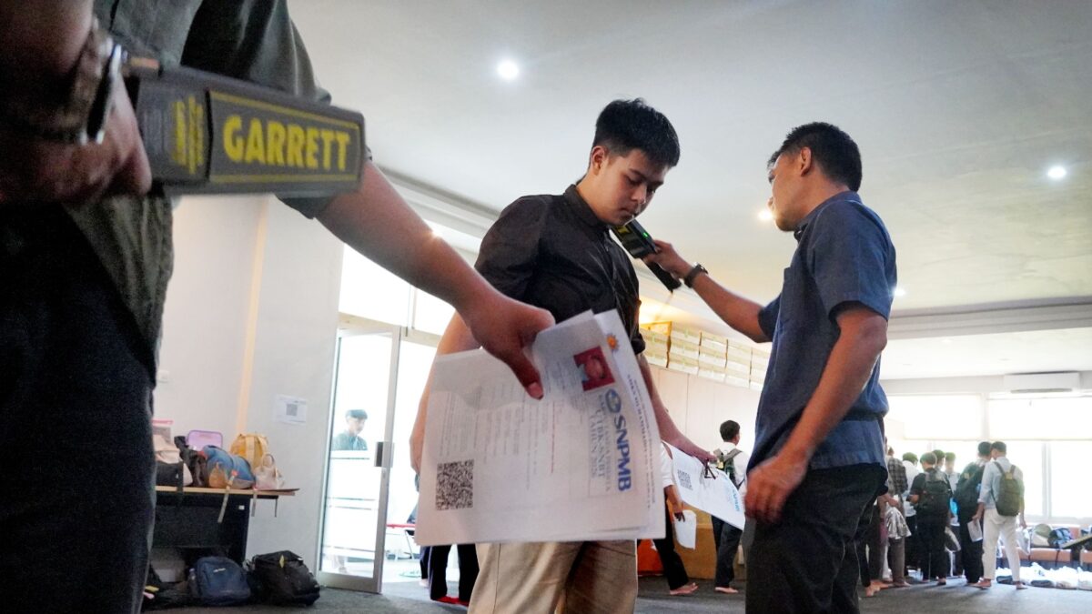 Universitas Brawijaya Distribusikan Ratusan Alat Mendeteksi Kecurangan UTBK 2026