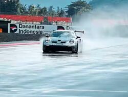 Sean Gelael Hadapi Penalti pada Balapan GTWCA di Mandalika, 