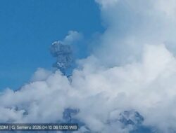 Status Gunung Semeru Masih Siaga, Warga Diminta Waspadai Potensi Erupsi Susulan