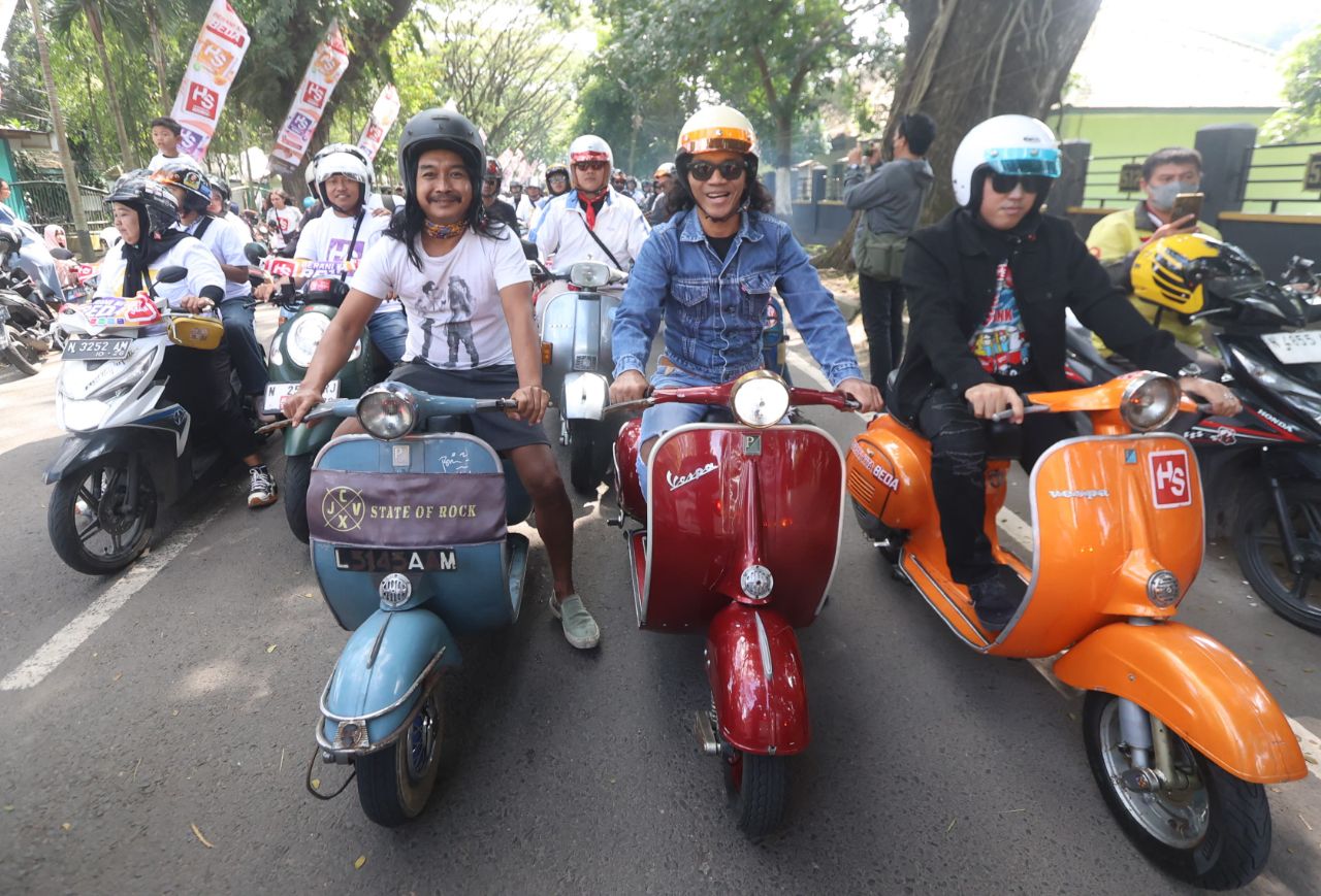 Sebelum Manggung, Kaka Slank Sunmori Bareng Ratusan Riders di Malang