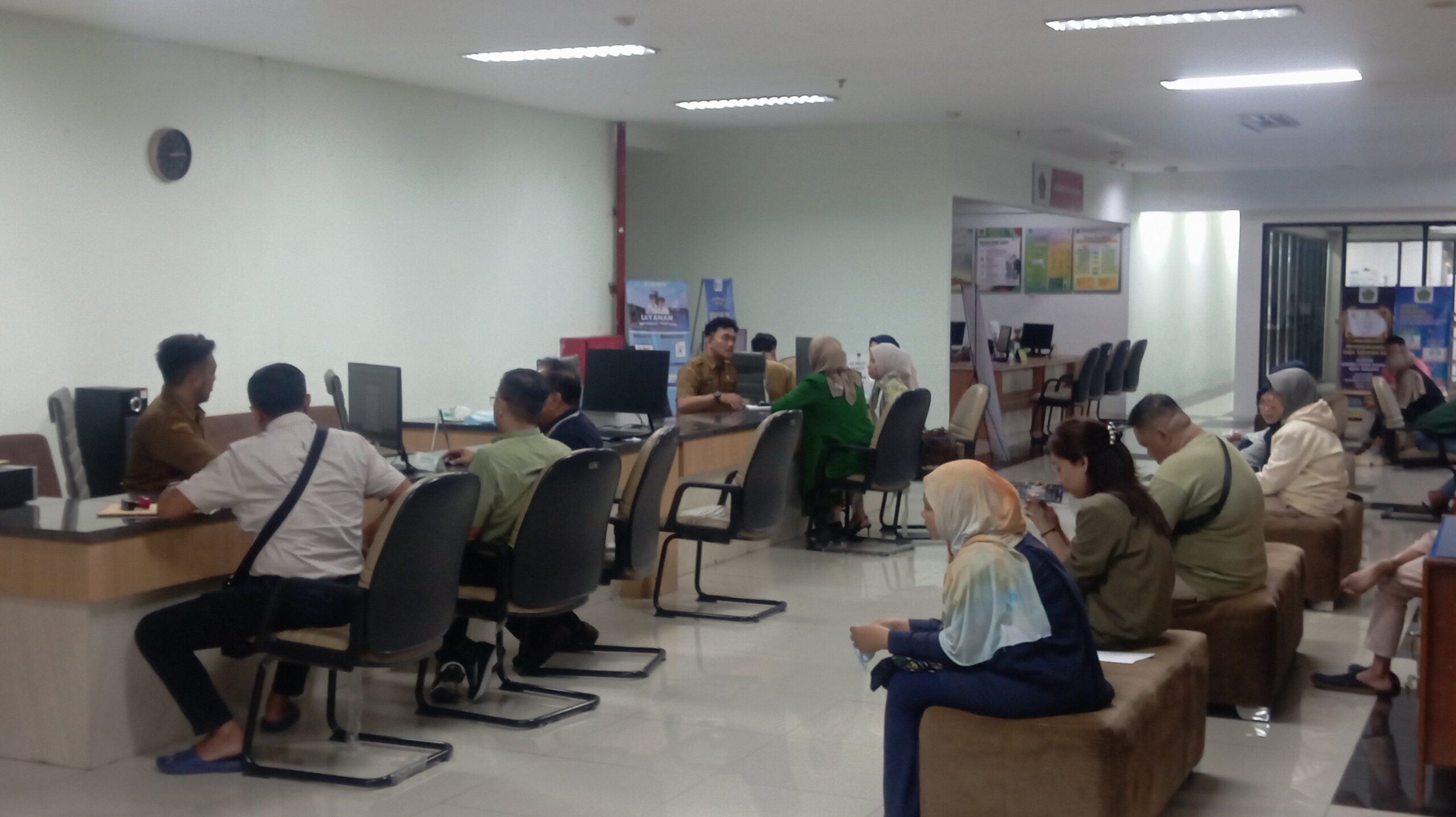 Warga Mengeluhkan Pelayanan di MPP Ramayana, Terlalu Lama dan Tidak Profesional