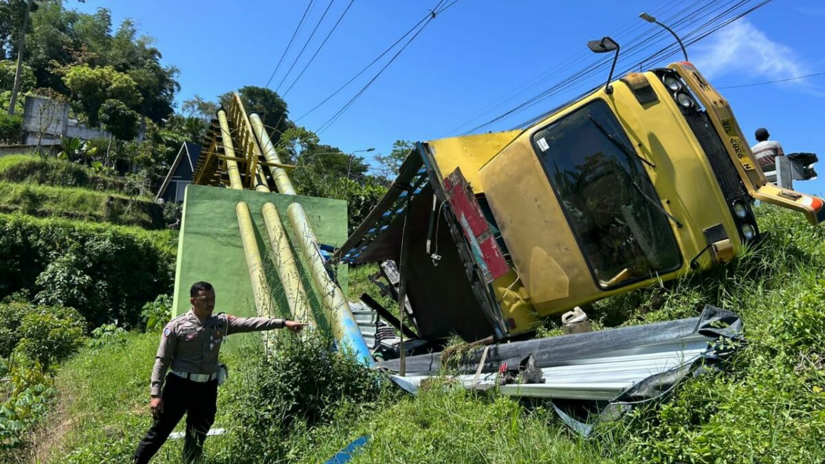 Tanjakan Giripurno Makan Korban, Truk Hilang Kendali dan Masuk Jurang