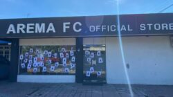 Kalah 0-4, Marcos Santos dan Hansamu Jadi Sasaran Protes Supporter Arema FC