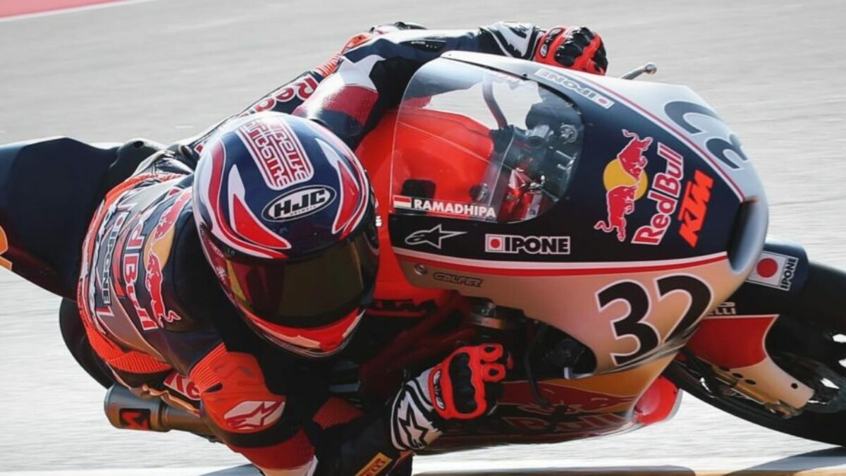 MK Ramadhipa Cetak Sejarah di Jerez, Rider 16 Tahun Ini Raih Kemenangan Perdana