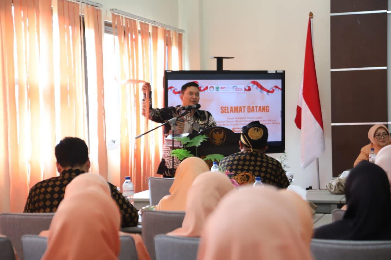 Sekda Kabupaten Malang Dorong Dharma Wanita Jadi Organisasi Solid dan Produktif