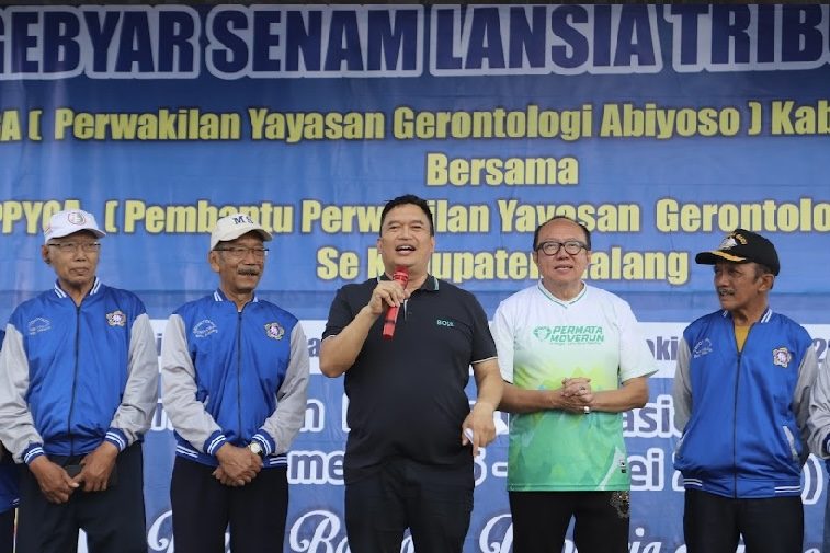 Sekda Malang Ajak Masyarakat Hormati Lansia dalam Senam Abiyoso di Pakis