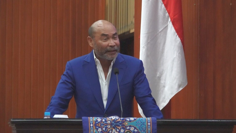 Viktor Laiskodat Ajak Gen Z Aktif Berpolitik dalam Kuliah Tamu di UB Viktor Laiskodat Ajak Gen Z Aktif Berpolitik dalam Kuliah Tamu di UB
