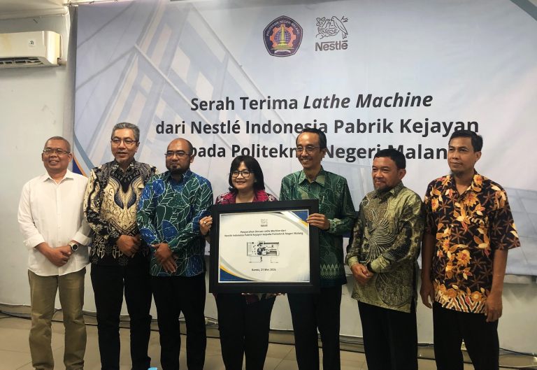 Nestlé Indonesia dan Polinema Perkuat Pendidikan Vokasi Lewat Donasi Mesin Bubut Nestlé Indonesia dan Polinema Perkuat Pendidikan Vokasi Lewat Donasi Mesin Bubut