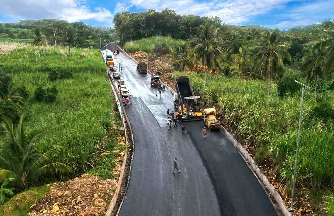 Proyek Jalan Gondanglegi-Balekambang Dikebut Pemkab Malang Proyek Jalan Gondanglegi-Balekambang Dikebut Pemkab Malang
