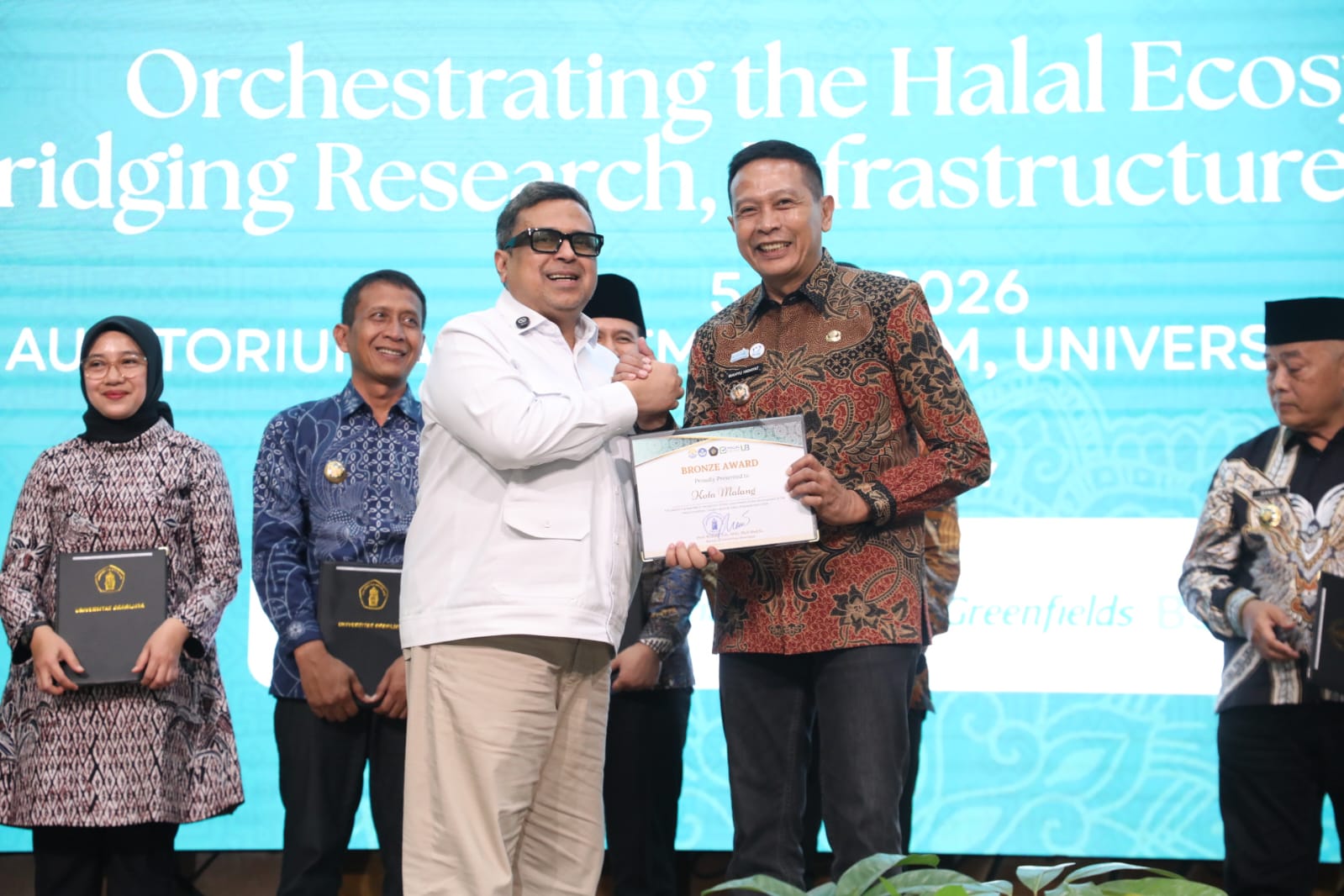 Kota Malang Raih Dua Penghargaan, Wali Kota Wahyu Komitmen Perkuat Ekosistem Halal 