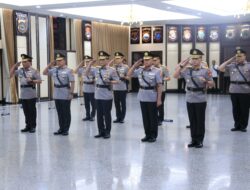 Kapolri Memimpin Pelantikan dan Sertijab Sejumlah PJU Mabes Polri dan Kapolda