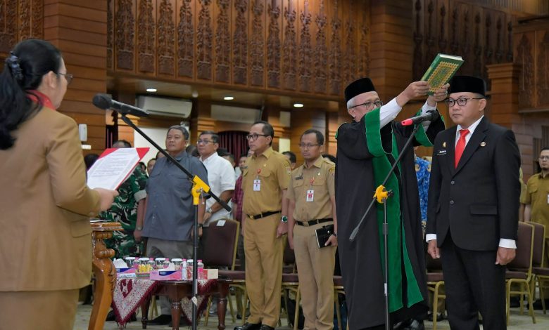 Handi Priyanto Resmi Dilantik Jadi Sekda Semarang, Tinggalkan Jabatan Kepala Bapenda Kota Malang Handi Priyanto Resmi Dilantik Jadi Sekda Semarang, Tinggalkan Jabatan Kepala Bapenda Kota Malang