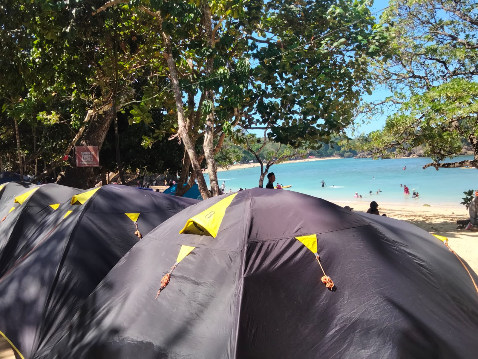 Pantai Banyu Meneng Jadi Primadona Wisata Malang Selatan, Libur Panjang Selalu Dipadati Pengunjung
