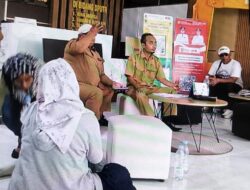 Pedagang Semambung Datangi Kantor PU SDA Gresik, Soroti Dasar Penertiban Kios