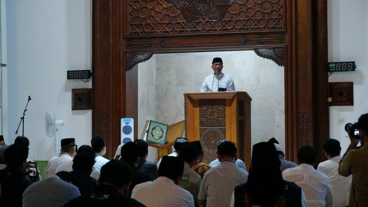 Mendiktisaintek Soroti Krisis Makna di Tengah Kemajuan Teknologi