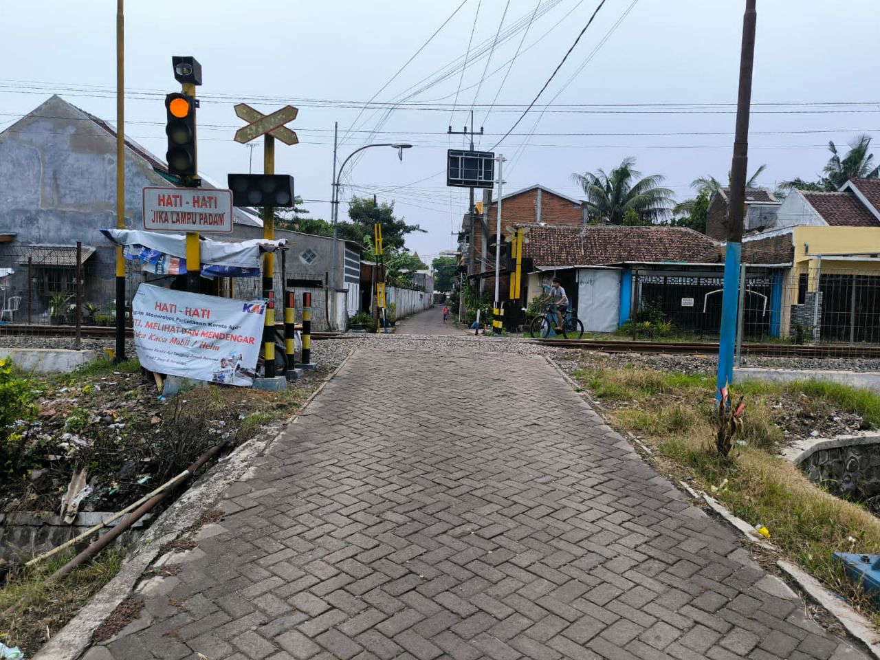 KAI Daop 8 Soroti Perlintasan Swadaya, 20 Titik Malang Raya Masuk Target Pengamanan KAI Daop 8 Soroti Perlintasan Swadaya, 20 Titik Malang Raya Masuk Target Pengamanan