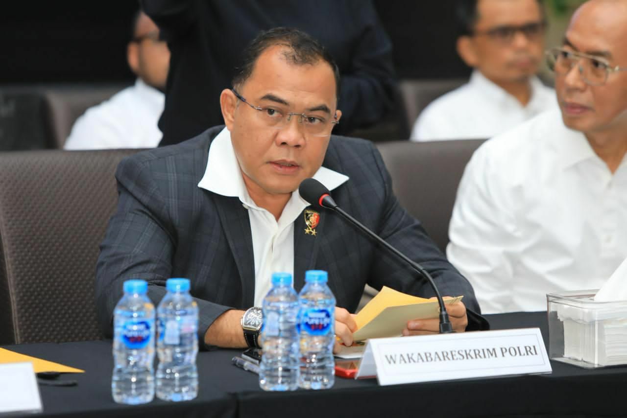 Blackout Sumatera Diduga Dipicu Cuaca Ekstrem, Bareskrim Pastikan Tak Ada Sabotase Blackout Sumatera Diduga Dipicu Cuaca Ekstrem, Bareskrim Pastikan Tak Ada Sabotase