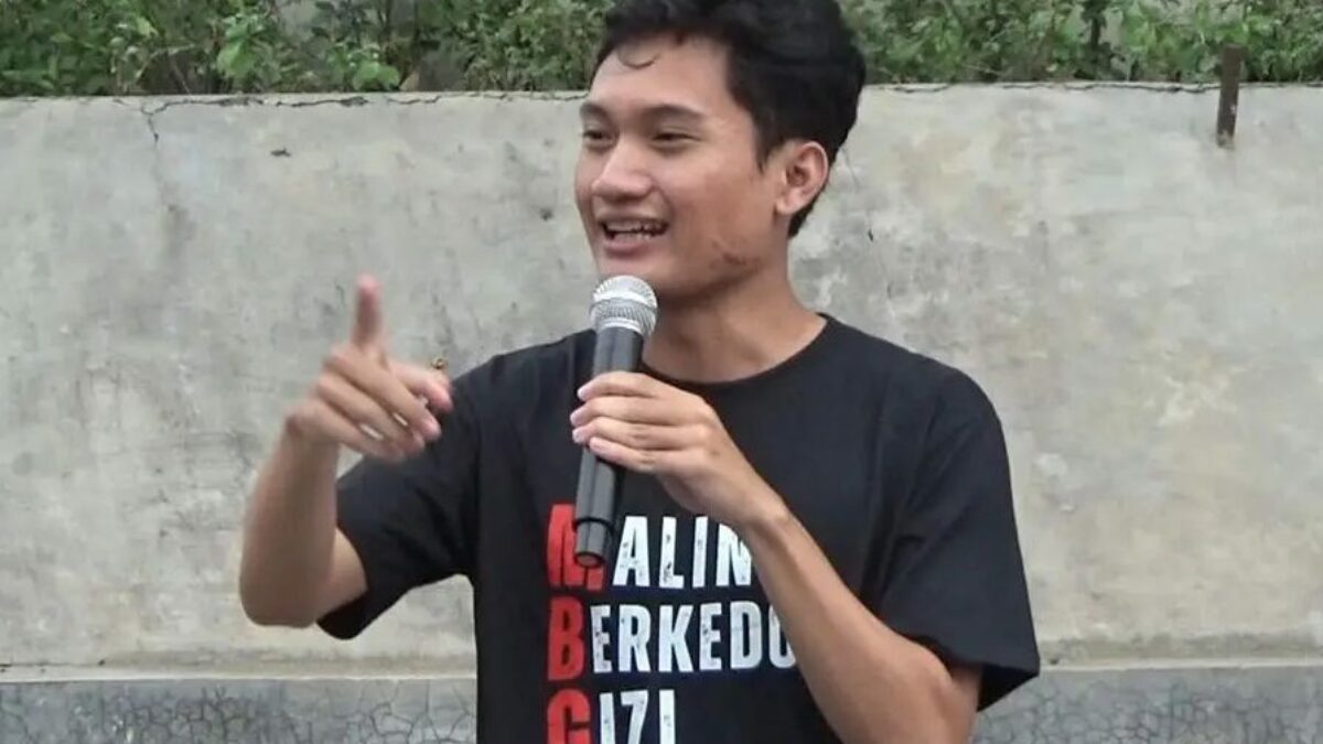 Hotman Paris Soroti Kritik Mantan Ketua BEM UGM kepada Prabowo, Pertanyakan Sikap Kampus
