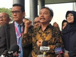 Roy Suryo dan Dokter Tifa Tak Ditahan dalam Kasus Ijazah Jokowi, Wajib Lapor Setiap Pekan