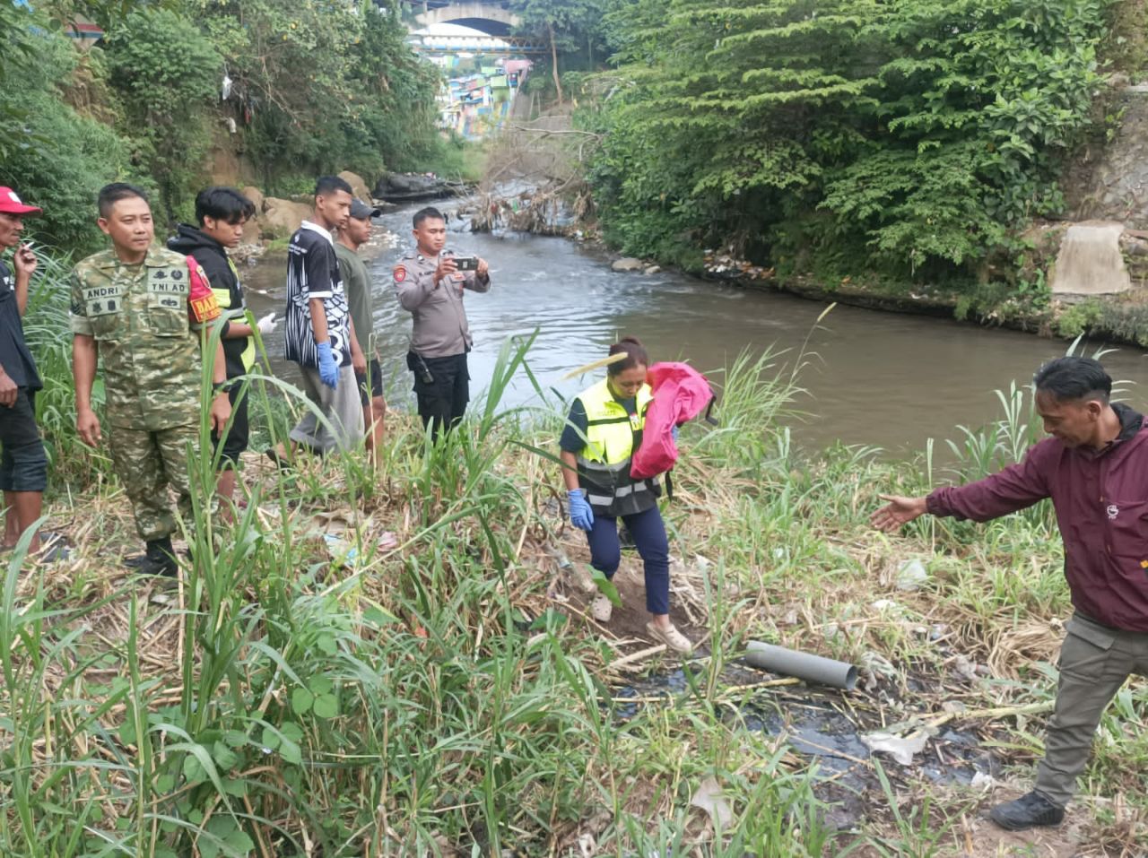Penemuan Jenazah Bayi di Aliran Sungai Kembali Soroti Persoalan Pembuangan Bayi