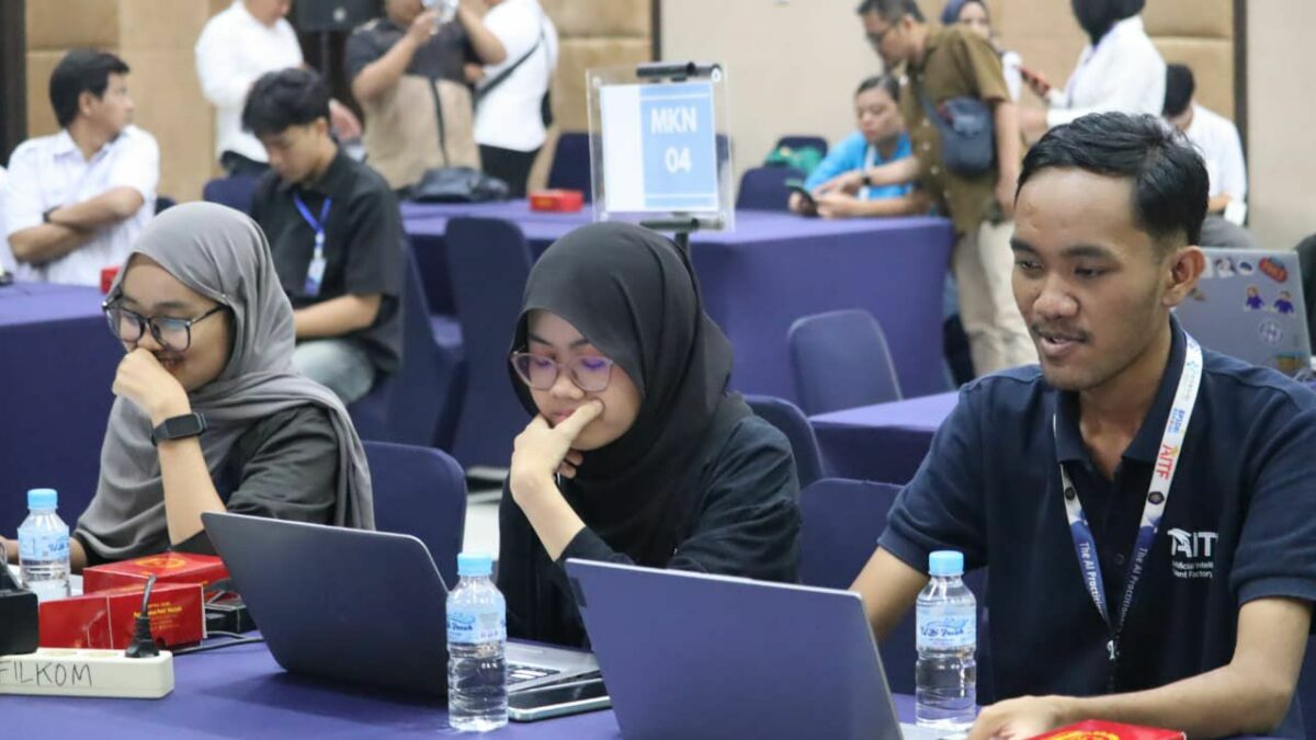 Mahasiswa UB Kembangkan AI untuk Sekolah Rakyat dan Bansos, Siap Diuji di Hadapan Menteri
