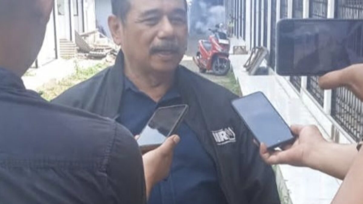 Puluhan Kios Pasar Buah Karangploso Mangkrak, LIRA Pelototi Status Lahan