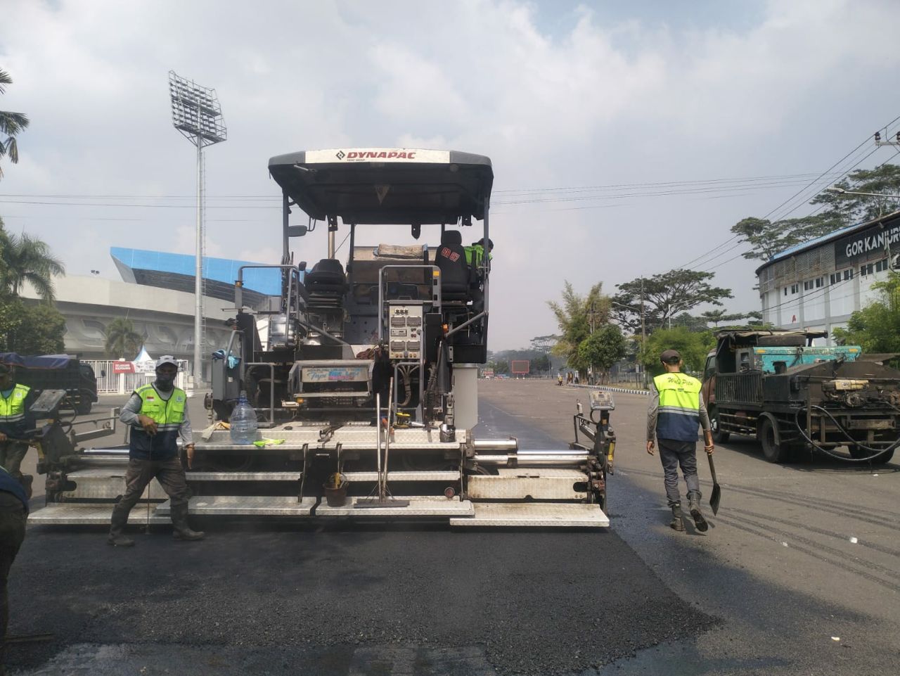 Malang Prioritaskan Fasilitas Publik, Halaman Stadion Kanjuruhan Diaspal
