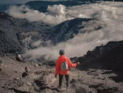 Semeru Bukan Gunung Buat FOMO, Ini Alasan Kenapa Pendaki Pemula Sebaiknya Pikir Dua Kali