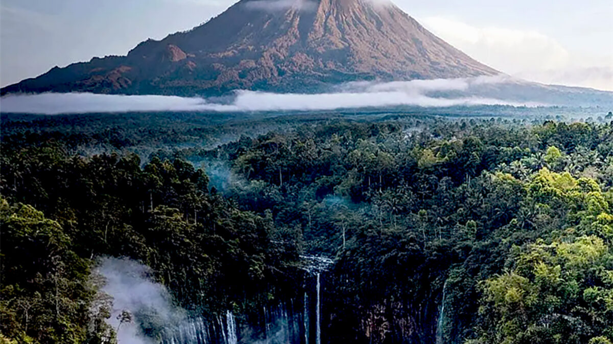 Disparbud Kabupaten Malang Bidik Wisatawan Mancanegara, Coban Sewu hingga Pantai Selatan Dipromosikan di Travel Meet Asia 2026
