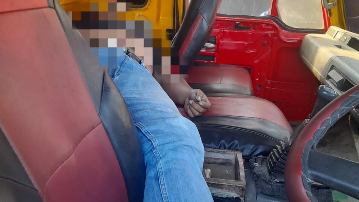 Terparkir Sejak Dini Hari, Sopir Truk Tebu Ditemukan Meninggal Terparkir Sejak Dini Hari, Sopir Truk Tebu Ditemukan Meninggal