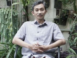 Orang Rela Bertengkar Demi Politikus yang Belum tentu Peduli dan Perhatian