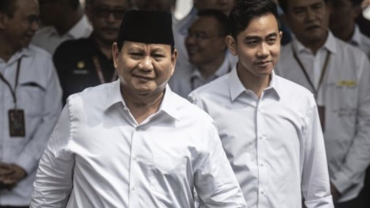 Optimisme Publik ke Pemerintahan Prabowo-Gibran Merosot Tajam, Survei Puspoll Kirim Sinyal Peringatan