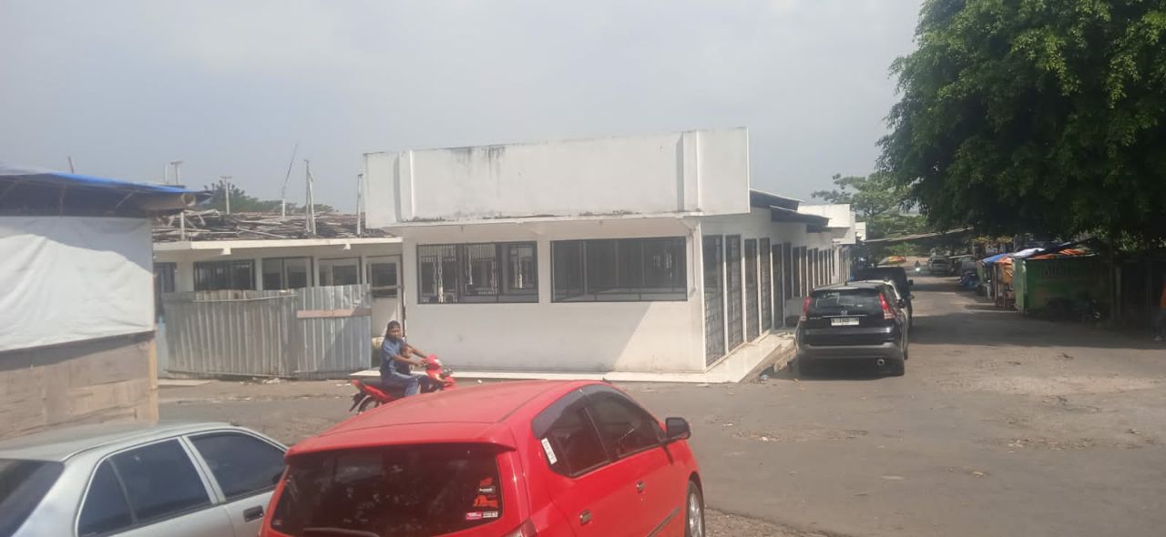 Berdalih Fokus Urai Masalah, Kepala UPT Pasar Karangploso Dinonaktifkan Usai Dugaan Jual Beli Kios Disorot Berdalih Fokus Urai Masalah, Kepala UPT Pasar Karangploso Dinonaktifkan Usai Dugaan Jual Beli Kios Disorot