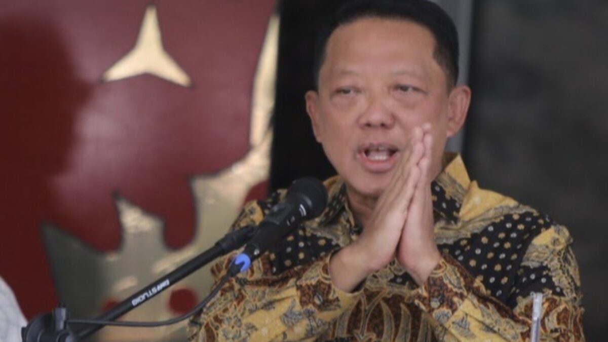 Mengenal Febrie Adriansyah, Jaksa Karier yang Pernah Tangani Sejumlah Kasus Korupsi Besar Mengenal Febrie Adriansyah, Jaksa Karier yang Pernah Tangani Sejumlah Kasus Korupsi Besar