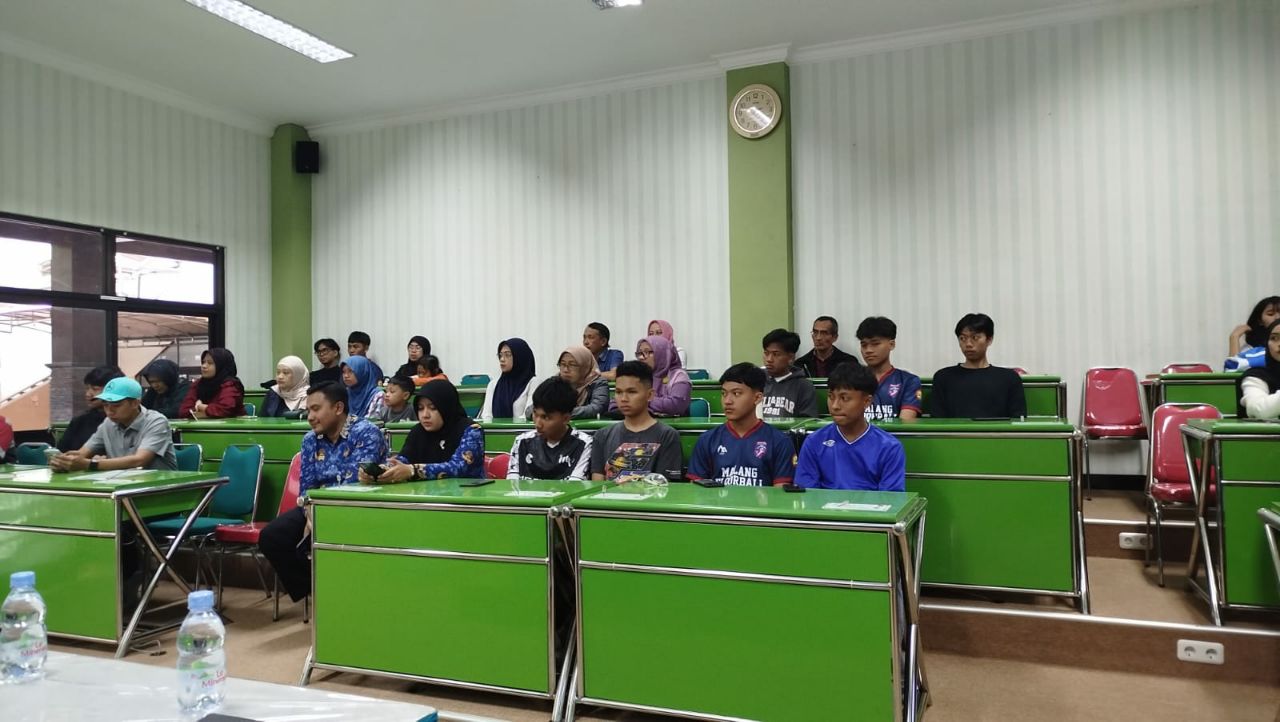 Lepas Tim Floorball ke Kejurprov Jatim 2026, AFI Kota Malang Pasang Target Prestasi