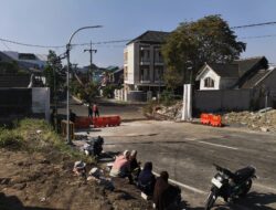 Dishub Akui Blokade Jalan Griyashanta Langgar Aturan, Pemkot Malang Masih Pilih Menunggu