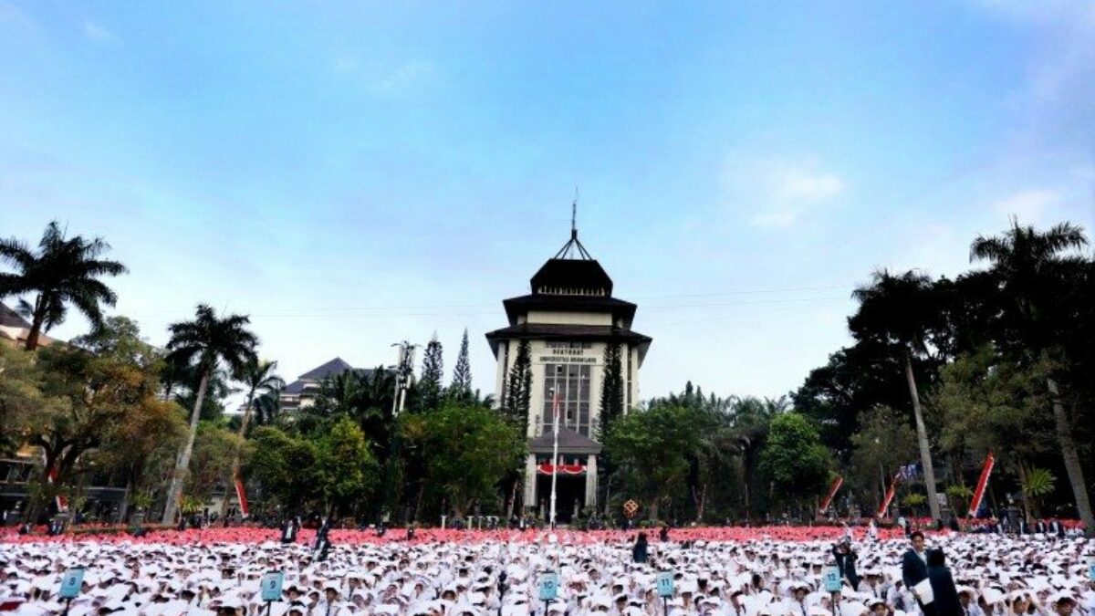 Human Wave Bookmob Warnai Opening Ceremony RAJA Brawijaya 2026