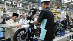Motor Listrik Nasional Rp18 Jutaan, Pengamat Dorong Skema Nol DP untuk Ojol