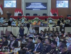 Wali Kota Batu Hadiri Paripurna Istimewa Dengarkan Pidato Kenegaraan Presiden RI