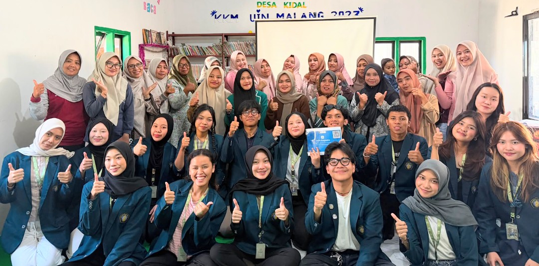 Kelompok 18 FISIP UB Bakti Desa Dorong Digitalisasi Data Kesehatan Ibu dan Anak di Desa Kidal Melalui SAPA Posyandu Kelompok 18 FISIP UB Bakti Desa Dorong Digitalisasi Data Kesehatan Ibu dan Anak di Desa Kidal Melalui SAPA Posyandu