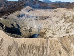 Bromo Kembali Dibuka Setelah 13 Hari Ditutup akibat Karhutla