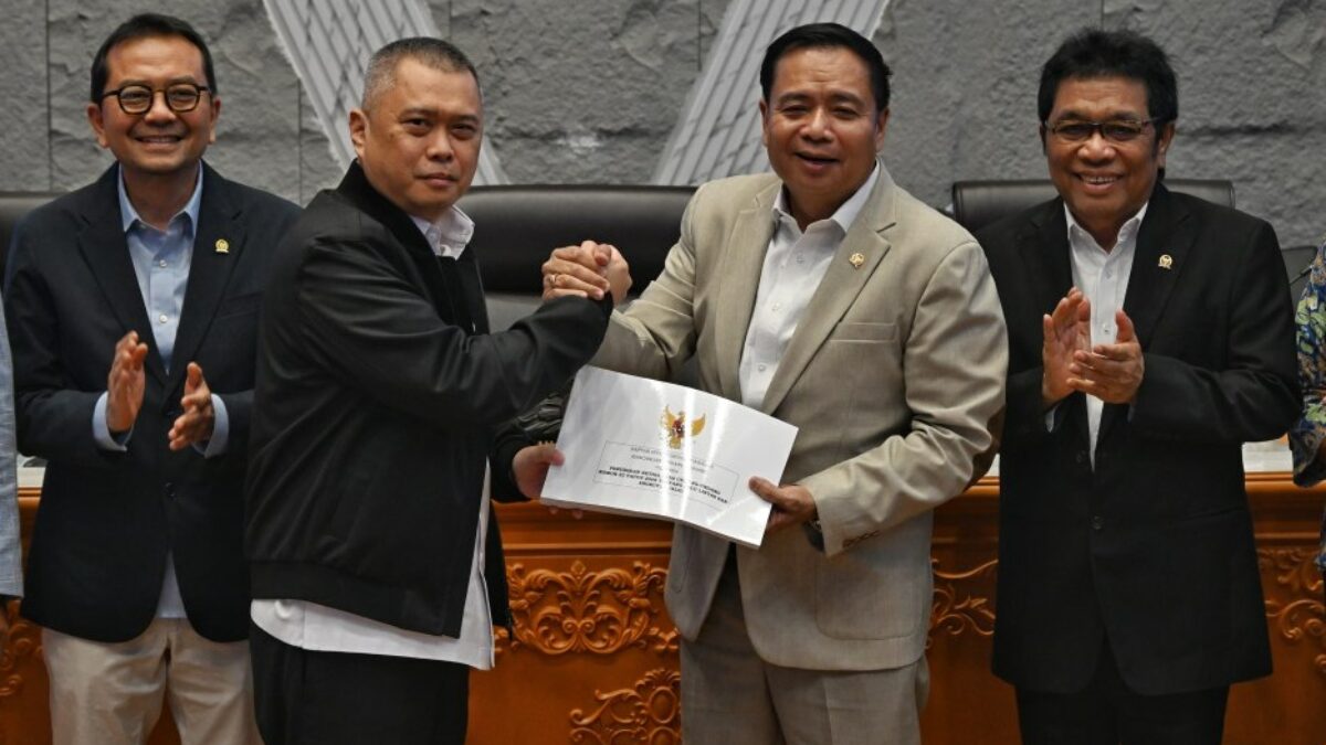 Revisi UU LLAJ Bahas Ojol hingga ODOL, Ditargetkan Selesai Awal 2027