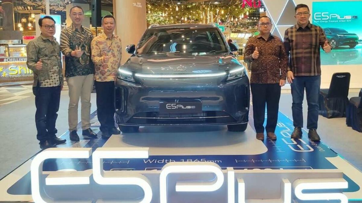 DFSK E5 Plus Tiba di Bali, Harga Spesial Rp494 Juta untuk Lima Pembeli