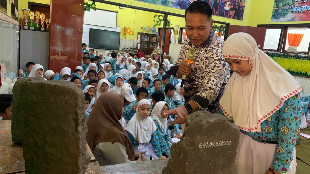 Museum Keliling  Mengajari Siswa Mengenali Sejarah dan Berkarakter  