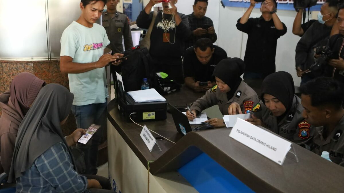 Keluarga Korban Kapal Virgo Transport 8 Mulai Mendatangi Posko Terpadu 