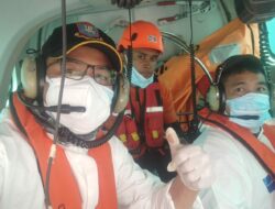 Perkuat Operasi SAR, Polri Evakuasi Dua Jenazah KM Virgo dengan Helikopter