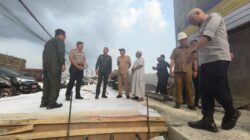 Hari Terakhir, Jika Tak Dibongkar Mandiri Kios Pedagang Pasar Gadang Bakal Diratakan Ekskavator Besok
