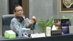 Mahfud MD Usulkan MBG Tak Lagi Bertumpu pada Dapur Terpusat, Desa dan Sekolah Dilibatkan