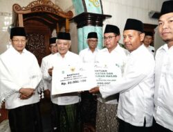 Menag Nasaruddin Umar Pimpin Suling di Pagelaran, 1.500 Jamaah Hadir