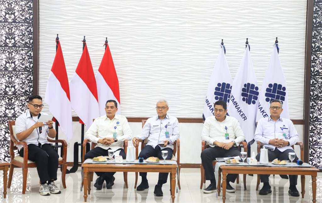 Sosialisasi Kemnaker mengenai pendaftaran perusahaan mitra dan calon peserta Program MagangHub Batch 3 Angkatan II Tahun 2026.